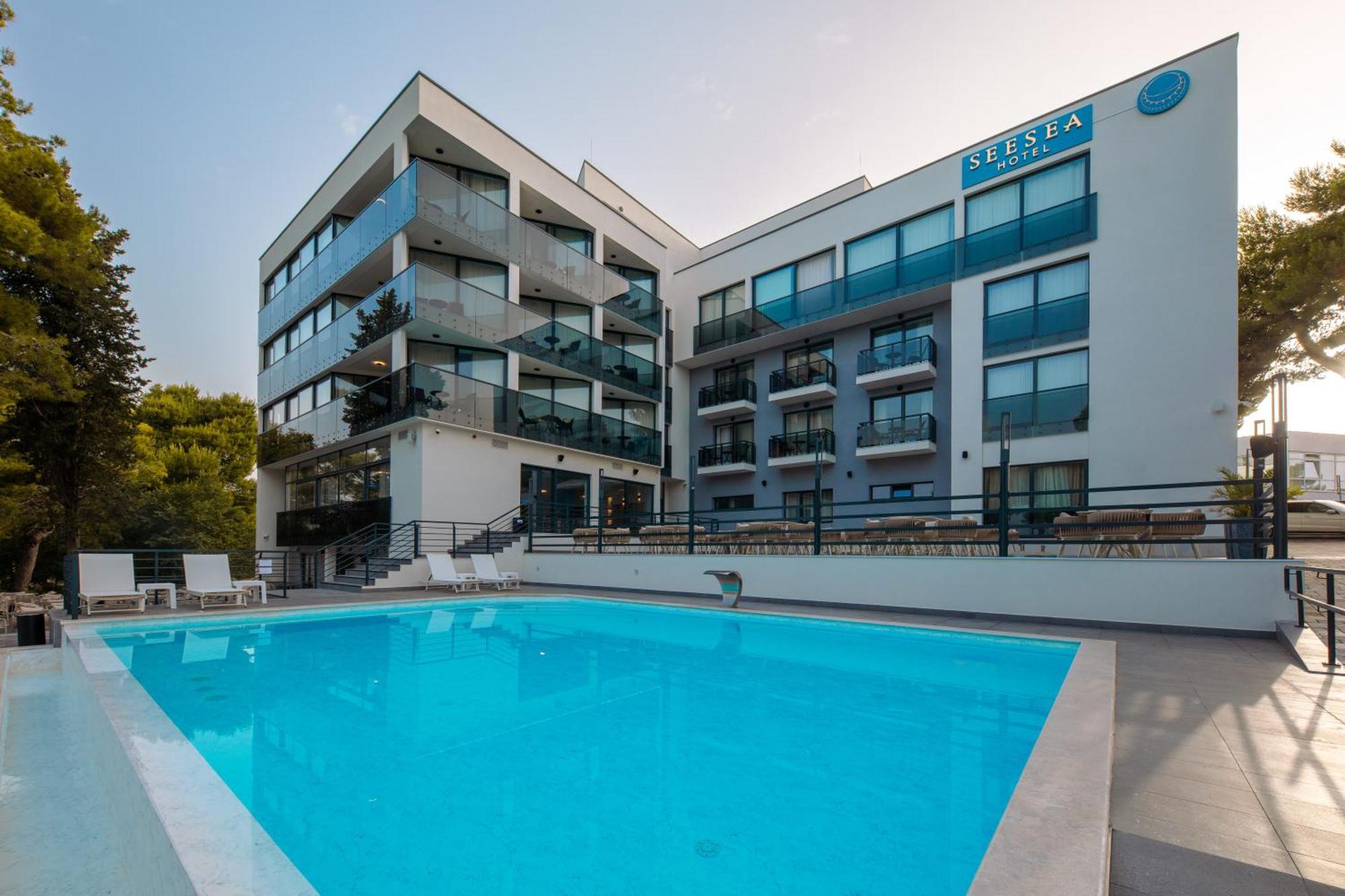 Seesea Hotel Водице Экстерьер фото